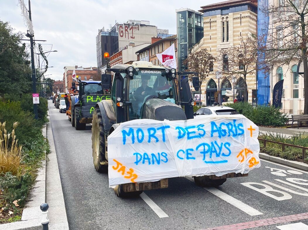 Photo de la manifestation des agriculteurs au centre-ville de Toulouse