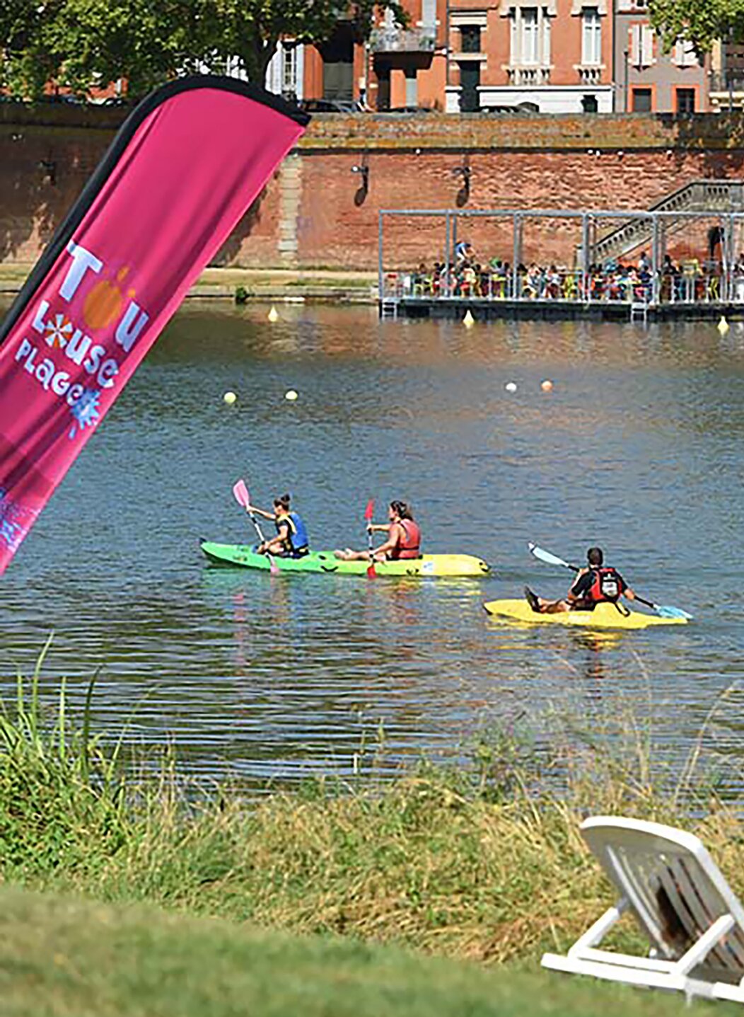 Photo d'une plage et une guinguette à Toulouse