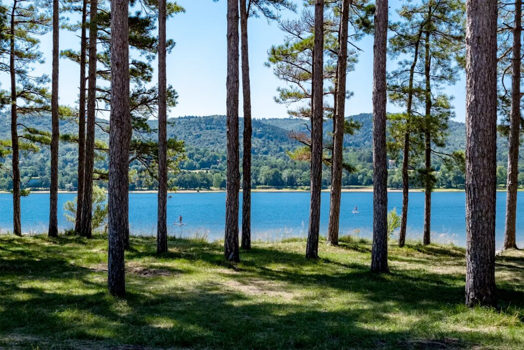 Photo d'un lac dans le département de la Haute-Garonne